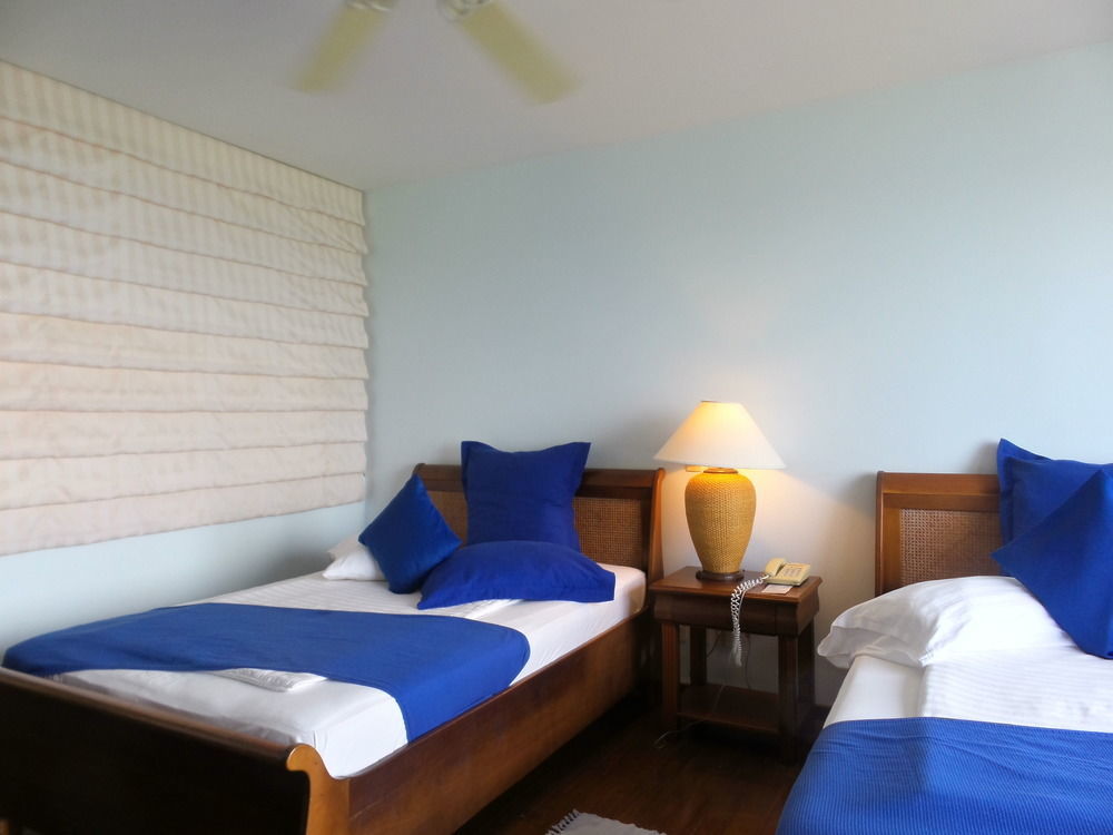 Blue Haven Hotel - Bacolet Bay - Tobago Скарборо Екстер'єр фото